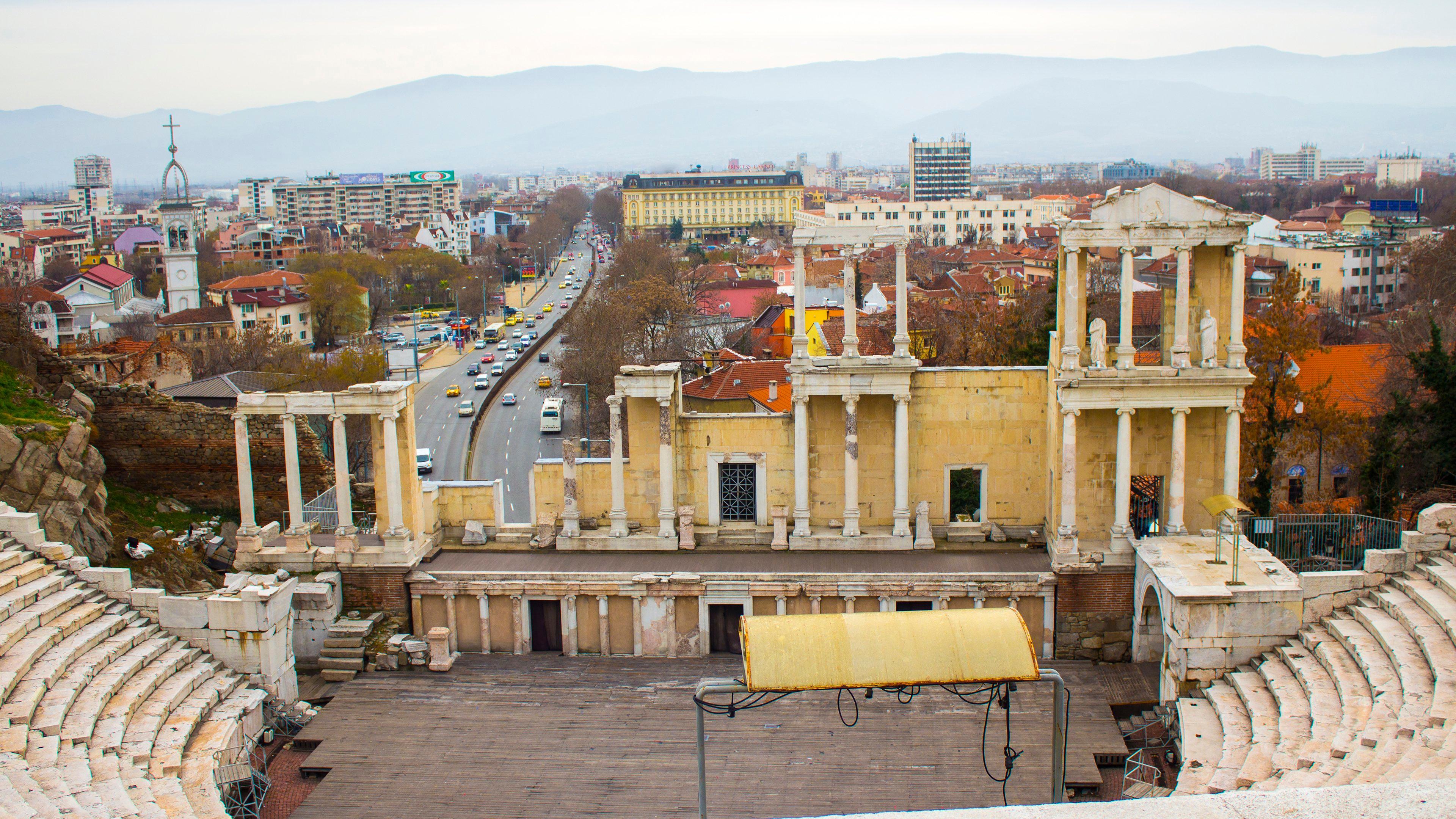 Holiday Inn Plovdiv, An Ihg Hotel Exterior foto